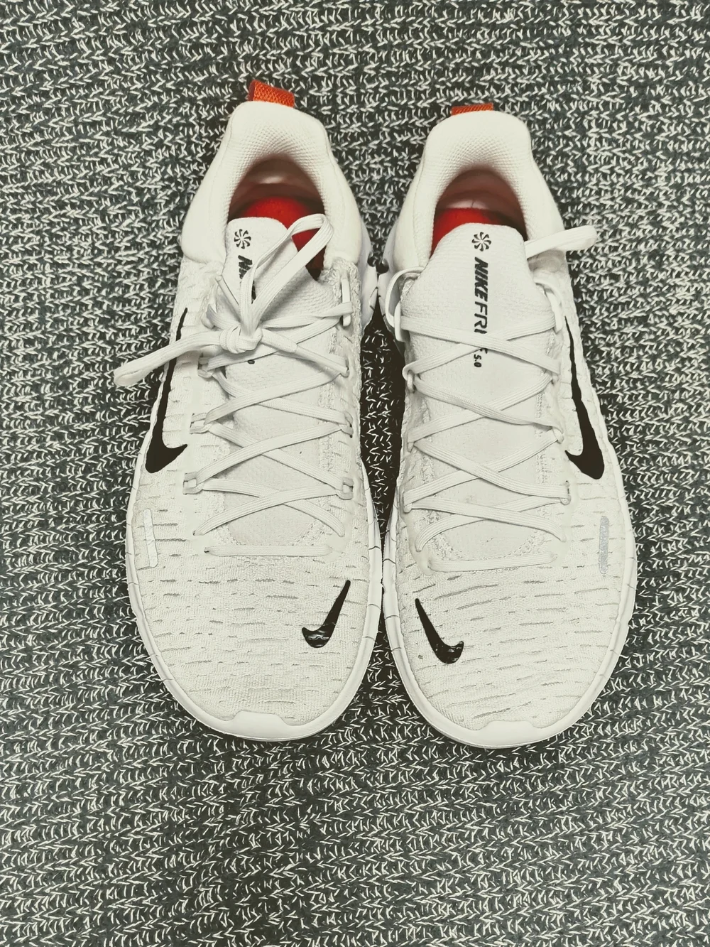 Nike lightweight knit